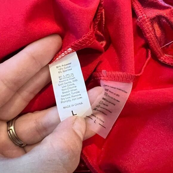 New Halter Metallic Crop Top Shiny Keyhole Bra for Dancing, Raves, Festivals - Picture 12 of 12